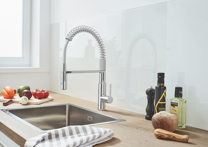 Kitchen Design from a Single Source: GROHE Sets Holistic Design Accents with Its New Kitchen Sinks and Bundles